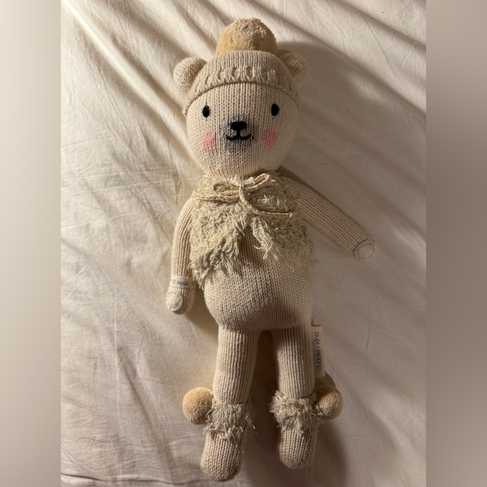 Cuddle & Kind, Stella the Polar Bear